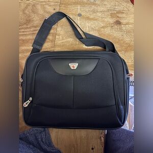 Black Laptop/ Suitcase Bag 💼